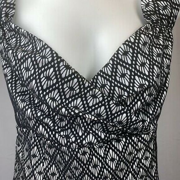 Pinup Dress by Rocksteady - Picture 15 of 15